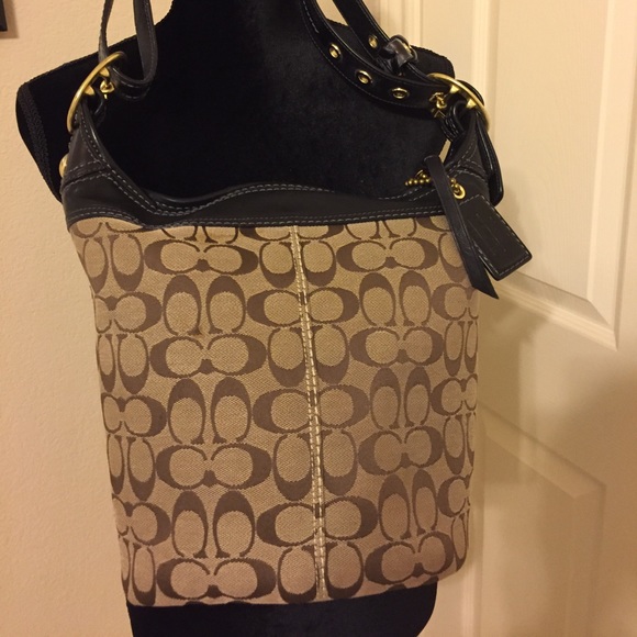 COACH - Picture 2 of 6